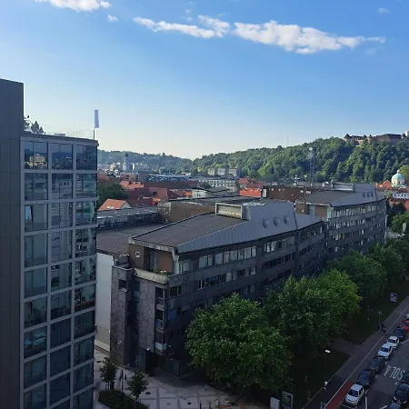 아파트 Center With A Castle View, Parking *
