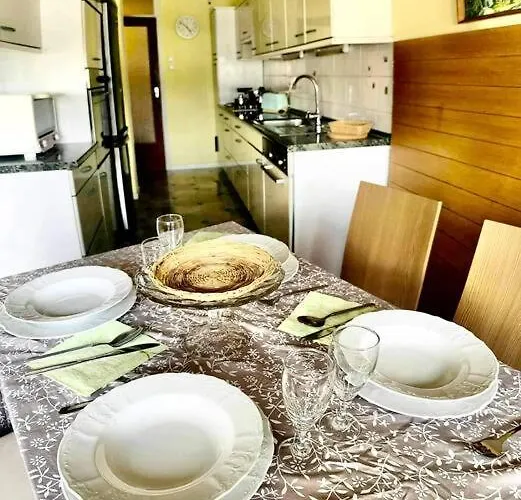 Center With A Castle View, Parking Lublaň