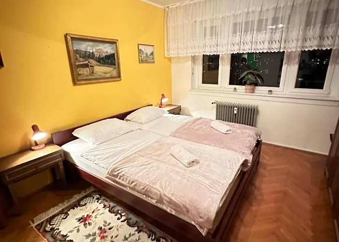 Center With A Castle View, Parking Apartmán *